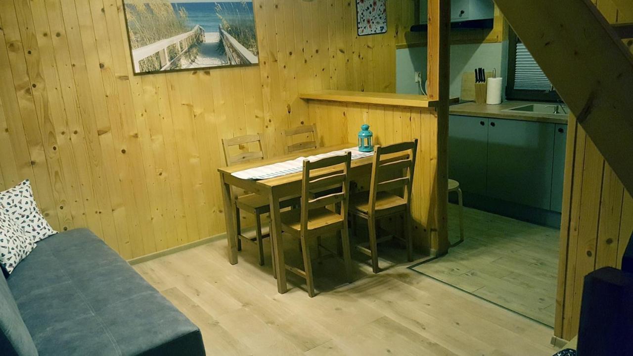 Bungalo Ach To Tu Domki Jastrzębia Góra Exterior foto
