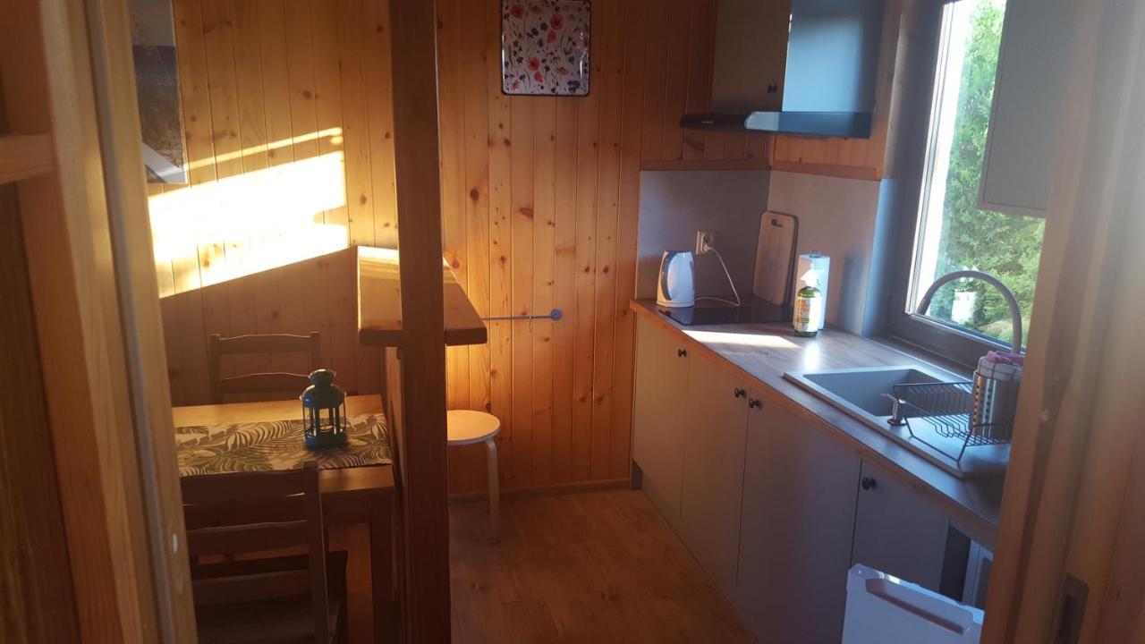 Bungalo Ach To Tu Domki Jastrzębia Góra Exterior foto